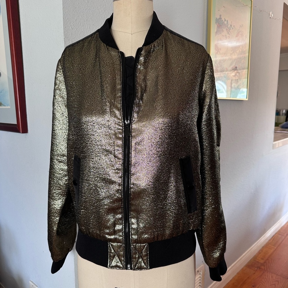 Cinq a Sept Gold Bomber